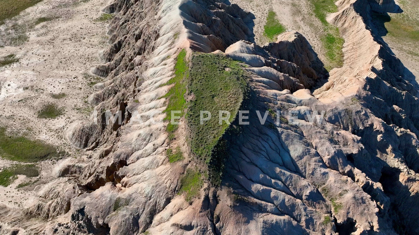 4k Still Frame - Badlands, South Dakota looking down at Butte plateau