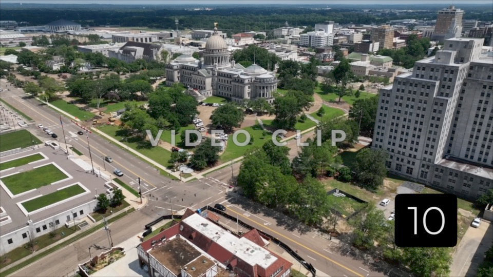 CLIP 10 - Jackson, MS slowly descending towards street with Capital building