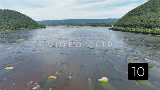 CLIP 10 - Harrisburg, PA flying up Susquehanna River towards Statue of Liberty
