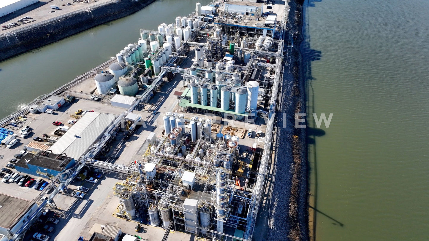 4k Still Frame - Charleston, WV industrial complex on Blaine Island