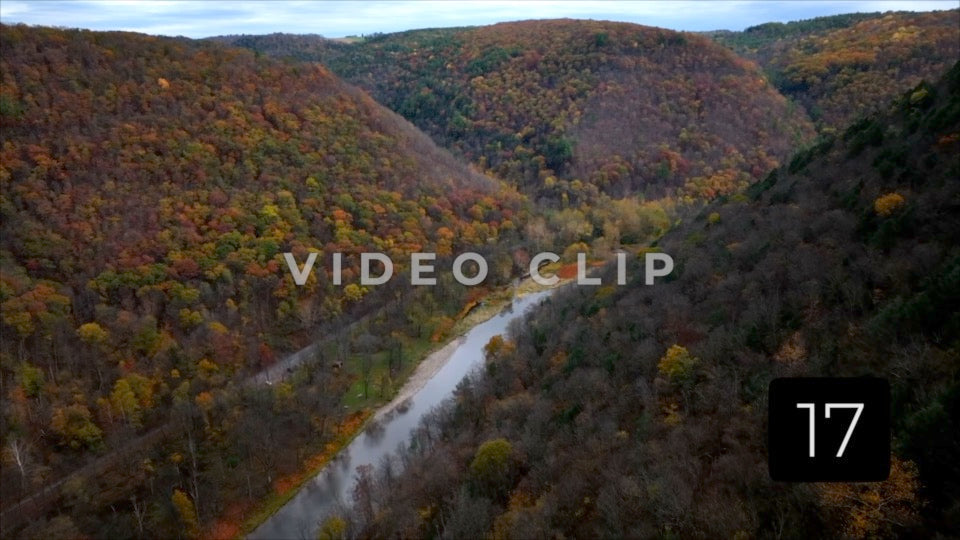 CLIP 17 - Pennsylvania Grand Canyon slow flight towards Canyon