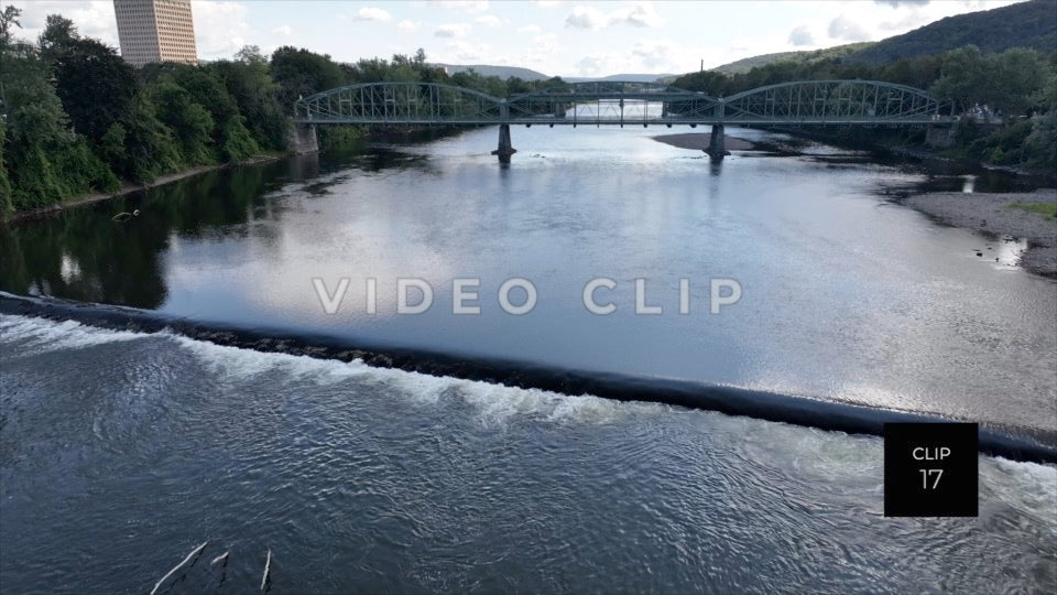 CLIP 17 - Binghamton, NY low flight over Susquehanna River then rising above