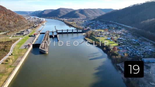 CLIP 19 - Charleston, WV Marmet Locks on Kanawha River