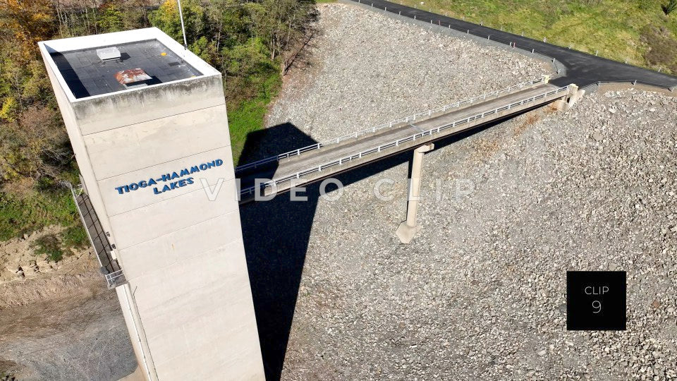 CLIP 9 - Tioga-Hammond Lakes, PA pulling away from signage on tower