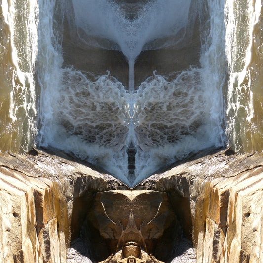 Waterfall Throne