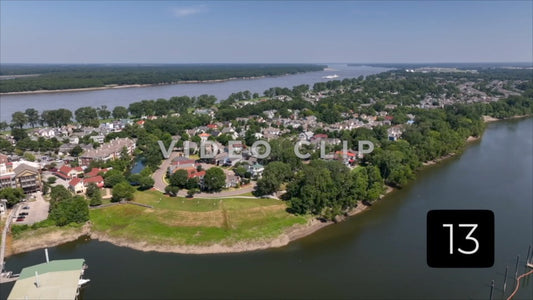 CLIP 13 - Memphis, TN neighborhood homes by Mississippi River