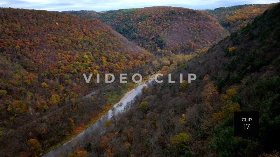 CLIP 17 - Pennsylvania Grand Canyon slow flight towards Canyon