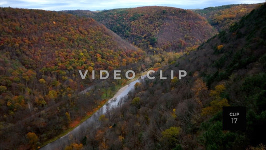 CLIP 17 - Pennsylvania Grand Canyon slow flight towards Canyon