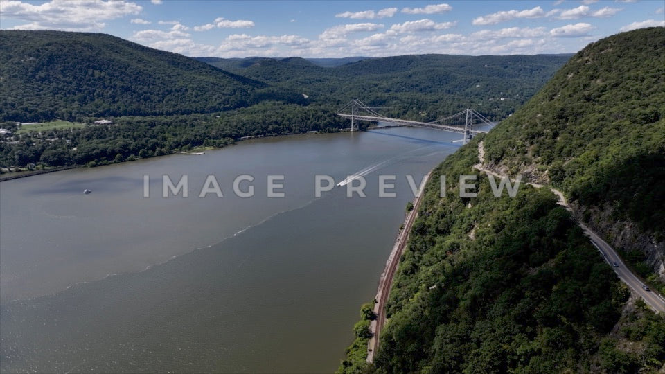 Photo - New York, NY Bear Mountain Bridge on Hudson River