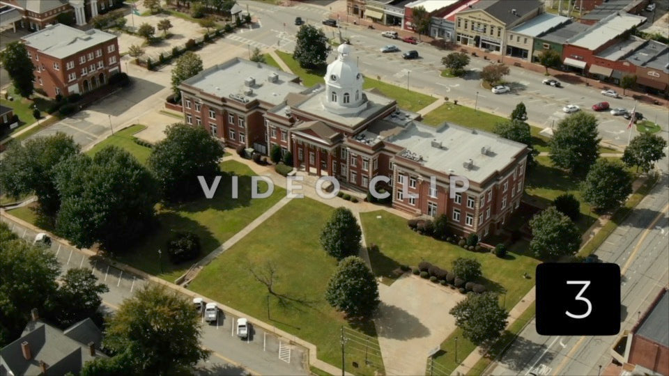 CLIP 3 - Eatonton, GA - Putnam County Clerk of Courts - close view and lowering down to street