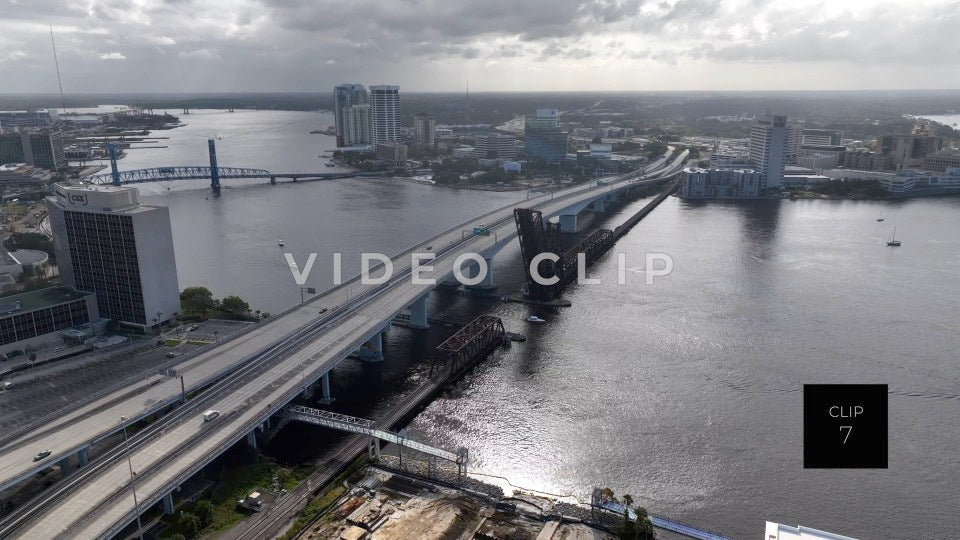 CLIP 7 - Jacksonville, FL bridge over St Johns river with boats passing underneath