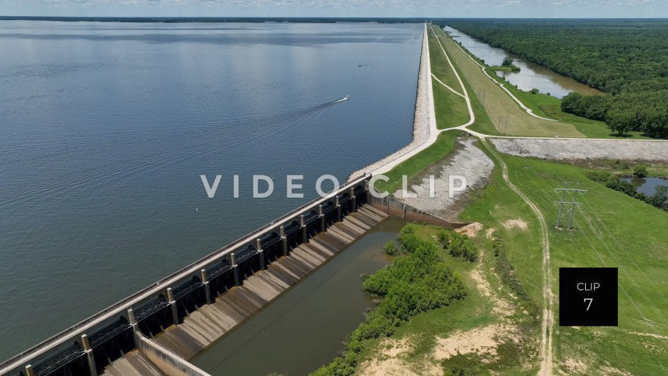 Stock video CLIP 7 - Lake Marion, SC earthen wall at Santee River Dam