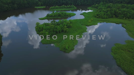 Video - Crystal Lake Park - Jackson, MS Low flight over Lake