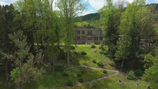 Video - Summersville, West Virginia - historic building 1913 former Nicholas County High School