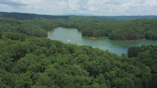 Video - Enjoying outdoor recreation on Blue Ridge Mountain lake
